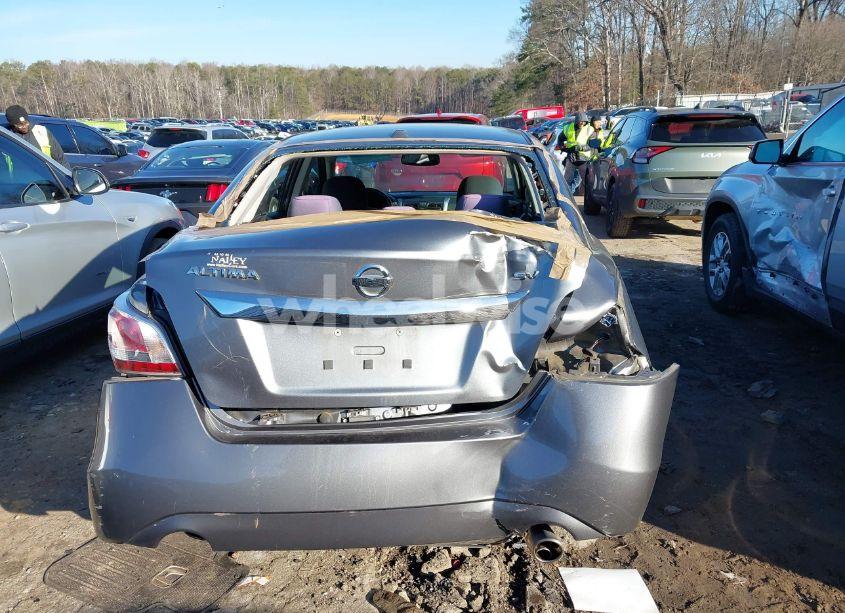Photo 16 of 2015 Nissan Altima 2.5 SV (VIN 1N4AL3AP7FC438052)