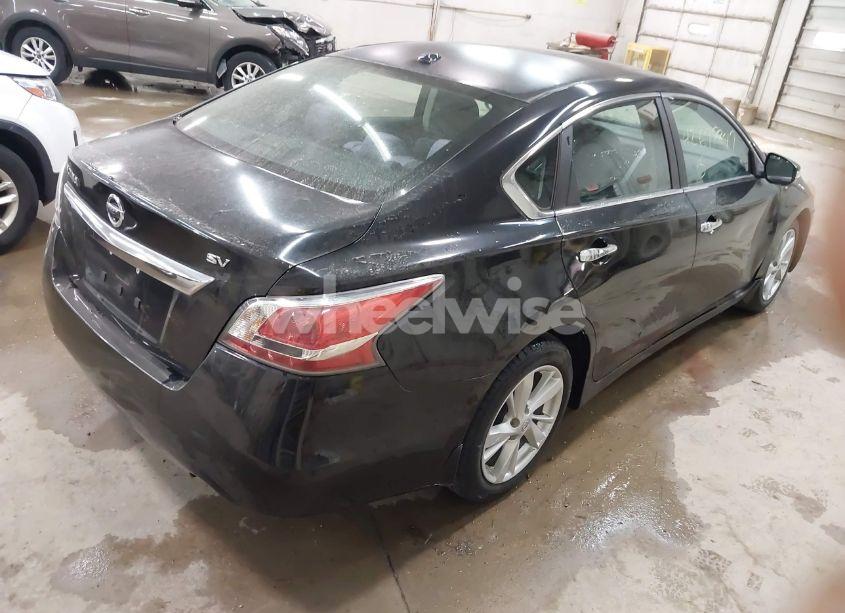 Photo 4 of 2015 Nissan Altima 2.5 SV (VIN 1N4AL3AP7FC449066)