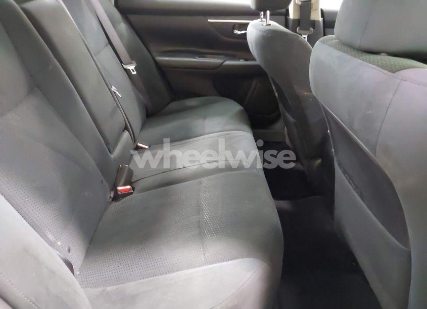 Photo 8 of 2015 Nissan Altima 2.5 SV (VIN 1N4AL3AP7FC449066)