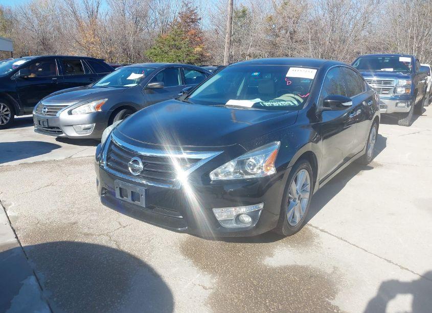 Photo 2 of 2015 Nissan Altima 2.5 SL (VIN 1N4AL3AP7FC454221)