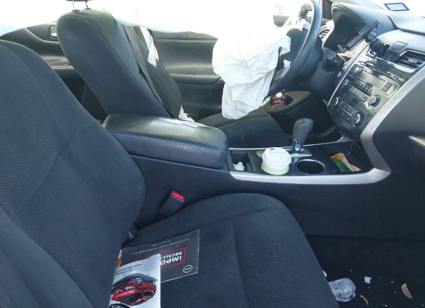 Photo 5 of 2015 Nissan Altima 2.5 S (VIN 1N4AL3AP7FC458303)