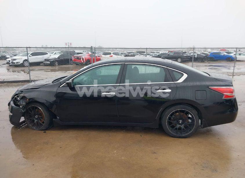 Photo 14 of 2015 Nissan Altima 2.5 SV (VIN 1N4AL3AP7FC477773)