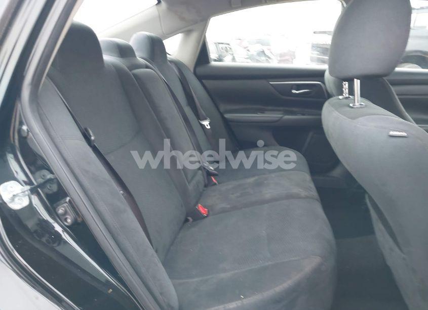 Photo 8 of 2015 Nissan Altima 2.5 SV (VIN 1N4AL3AP7FC477773)