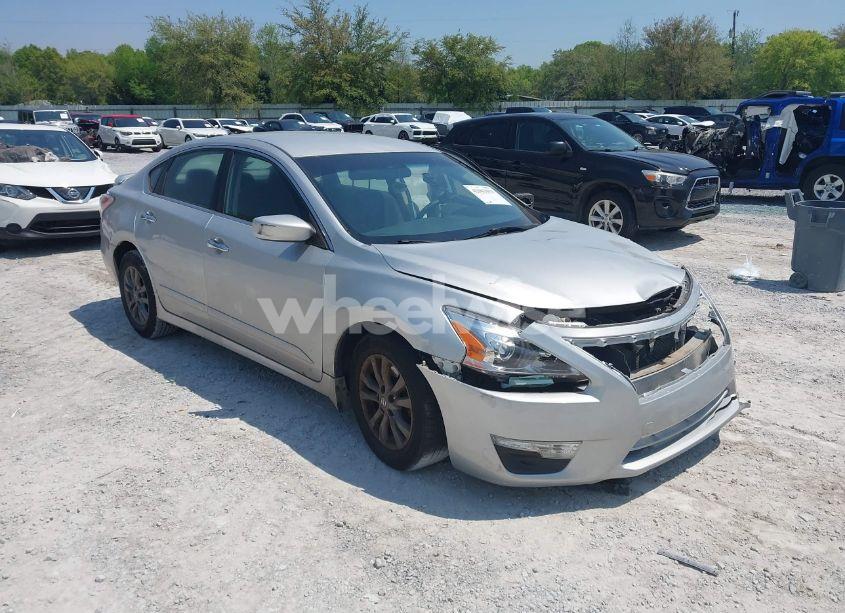 2015 Nissan Altima 2.5 S (VIN 1N4AL3AP7FC490197) main photo