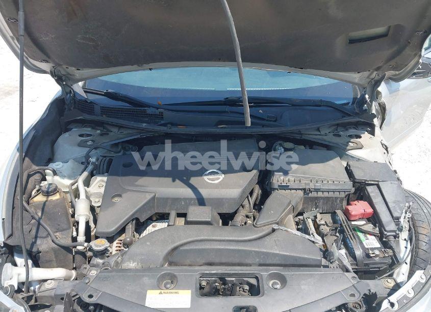 Photo 10 of 2015 Nissan Altima 2.5 S (VIN 1N4AL3AP7FC490197)