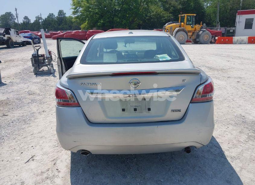 Photo 16 of 2015 Nissan Altima 2.5 S (VIN 1N4AL3AP7FC490197)