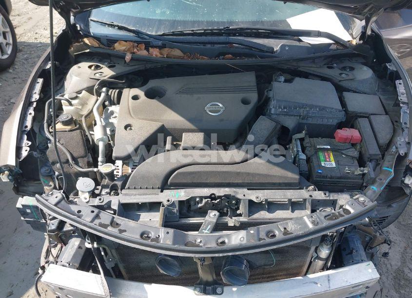 Photo 10 of 2015 Nissan Altima 2.5 SV (VIN 1N4AL3AP7FC569191)