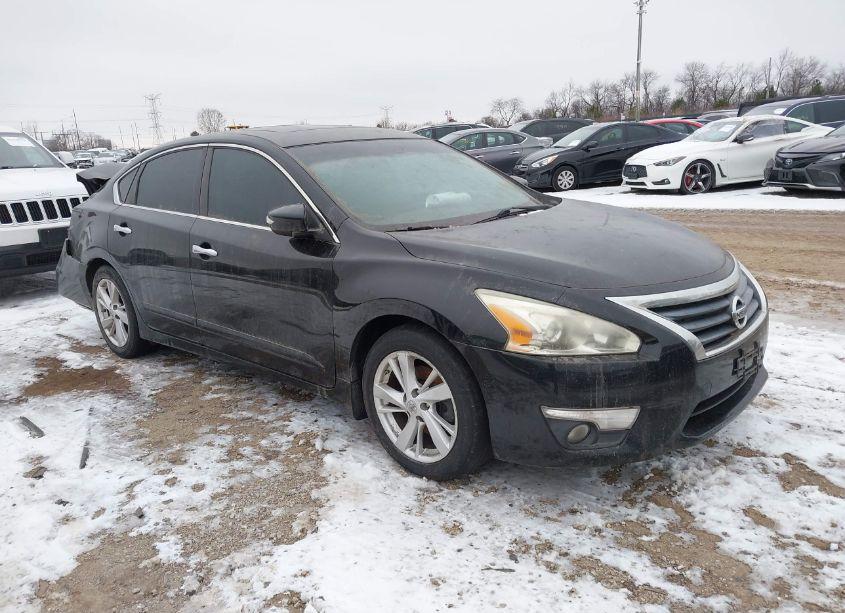 2015 Nissan Altima 2.5 SV (VIN 1N4AL3AP7FC569398) main photo