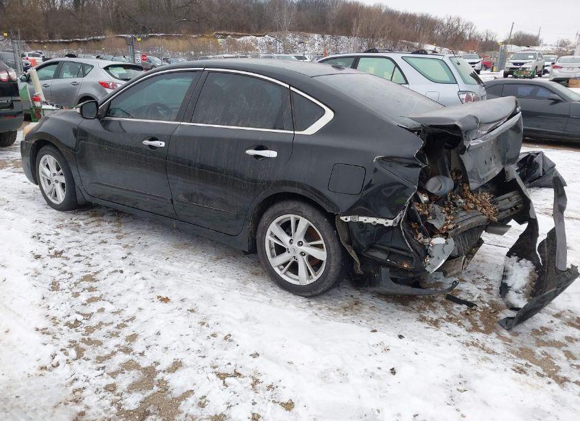 Photo 3 of 2015 Nissan Altima 2.5 SV (VIN 1N4AL3AP7FC569398)