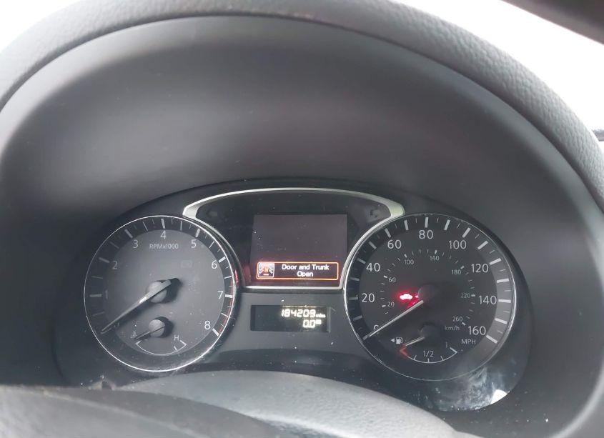 Photo 7 of 2015 Nissan Altima 2.5 SV (VIN 1N4AL3AP7FC569398)