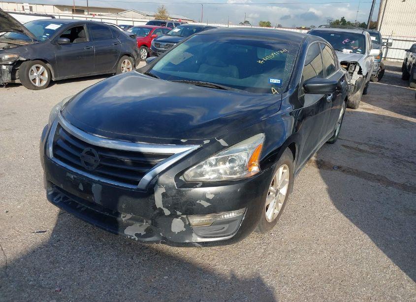 Photo 2 of 2015 Nissan Altima 2.5 S (VIN 1N4AL3AP7FC569532)