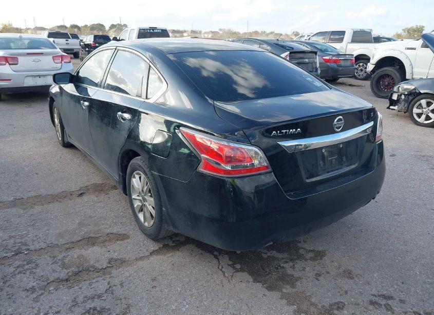 Photo 3 of 2015 Nissan Altima 2.5 S (VIN 1N4AL3AP7FC569532)