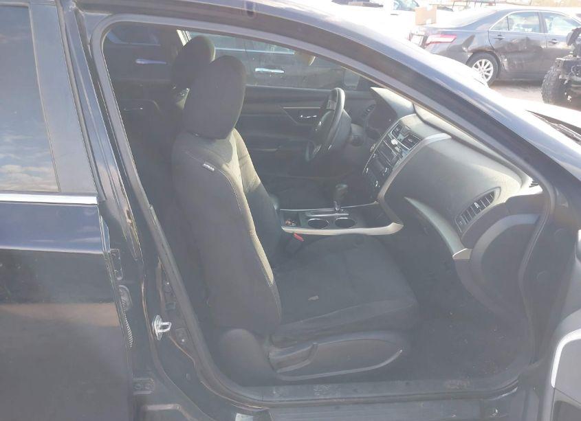 Photo 5 of 2015 Nissan Altima 2.5 S (VIN 1N4AL3AP7FC569532)