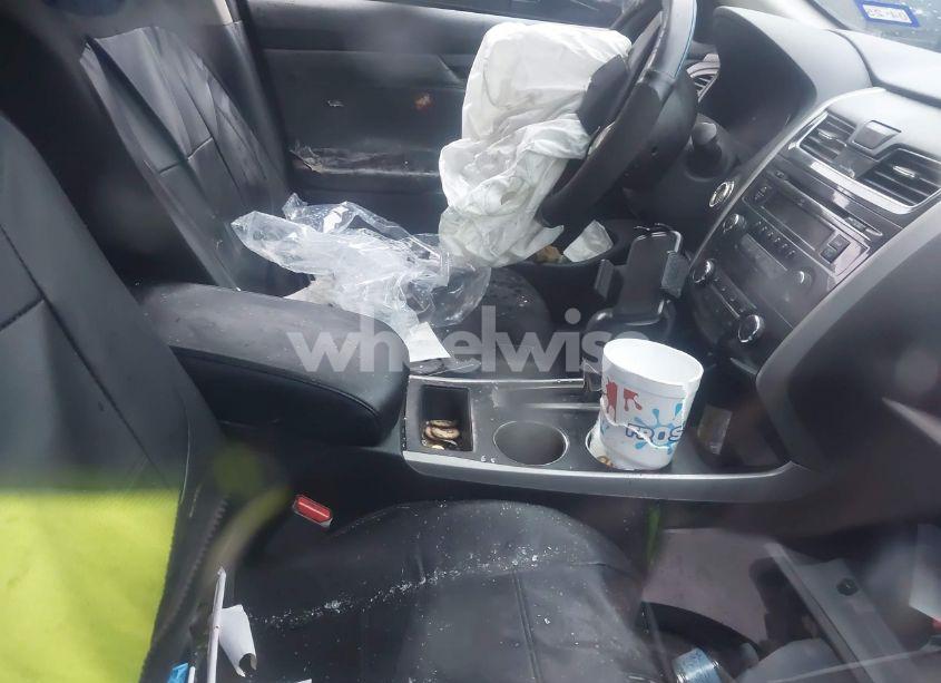 Photo 5 of 2015 Nissan Altima 2.5 S (VIN 1N4AL3AP7FC571278)