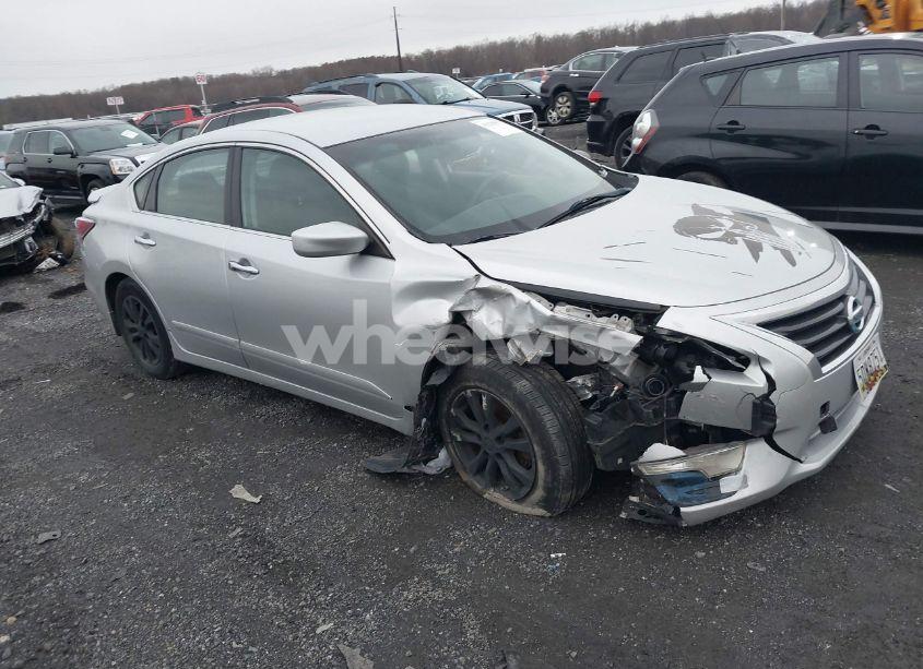 2015 Nissan Altima 2.5 S (VIN 1N4AL3AP7FC576724) main photo