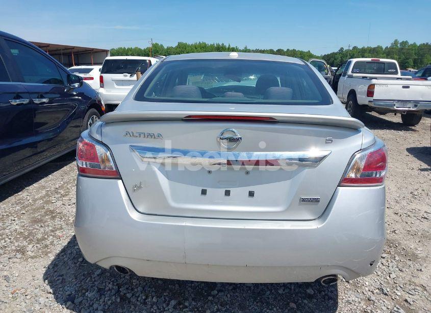 Photo 17 of 2015 Nissan Altima 2.5 S (VIN 1N4AL3AP7FC581552)