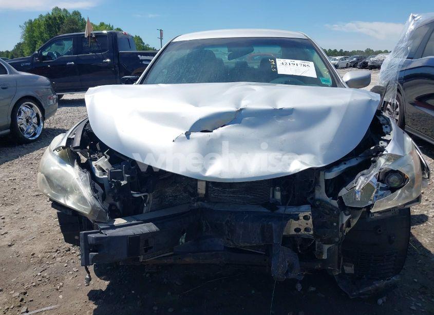 Photo 6 of 2015 Nissan Altima 2.5 S (VIN 1N4AL3AP7FC581552)