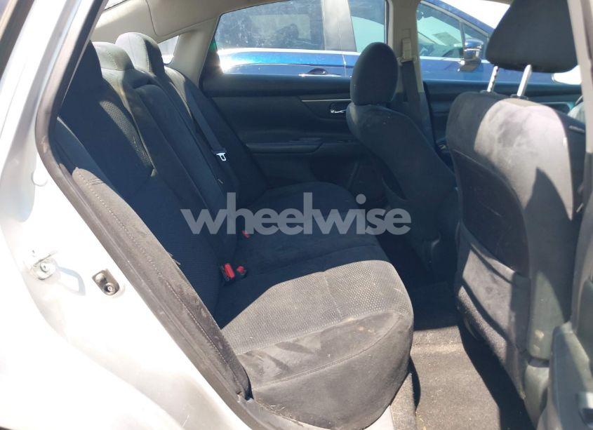 Photo 8 of 2015 Nissan Altima 2.5 S (VIN 1N4AL3AP7FC581552)