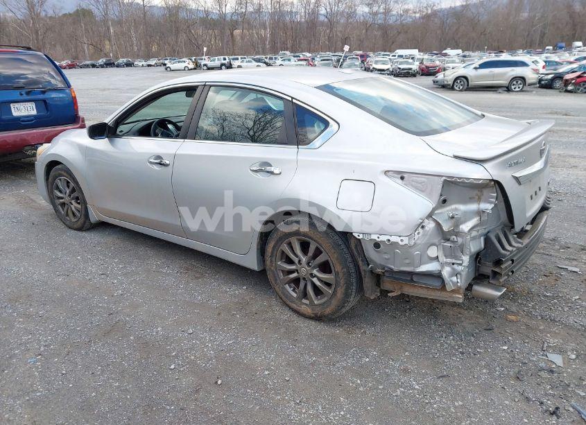 Photo 3 of 2015 Nissan Altima 2.5 S (VIN 1N4AL3AP7FC585634)