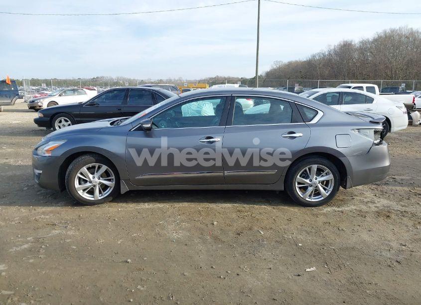 Photo 15 of 2015 Nissan Altima 2.5/2.5 S/2.5 SL/2.5 SV (VIN 1N4AL3AP7FC586945)