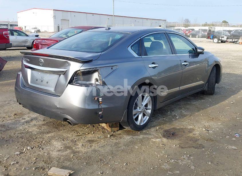 Photo 4 of 2015 Nissan Altima 2.5/2.5 S/2.5 SL/2.5 SV (VIN 1N4AL3AP7FC586945)