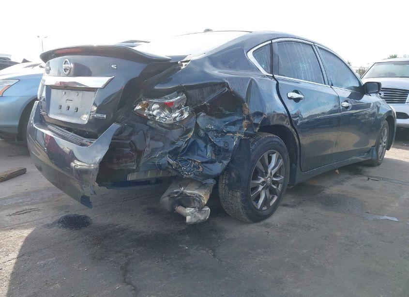 Photo 4 of 2015 Nissan Altima 2.5 S (VIN 1N4AL3AP7FC594382)