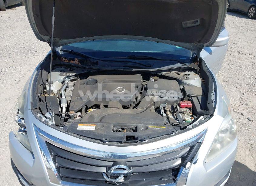 Photo 10 of 2015 Nissan Altima 2.5 S (VIN 1N4AL3AP7FN305912)