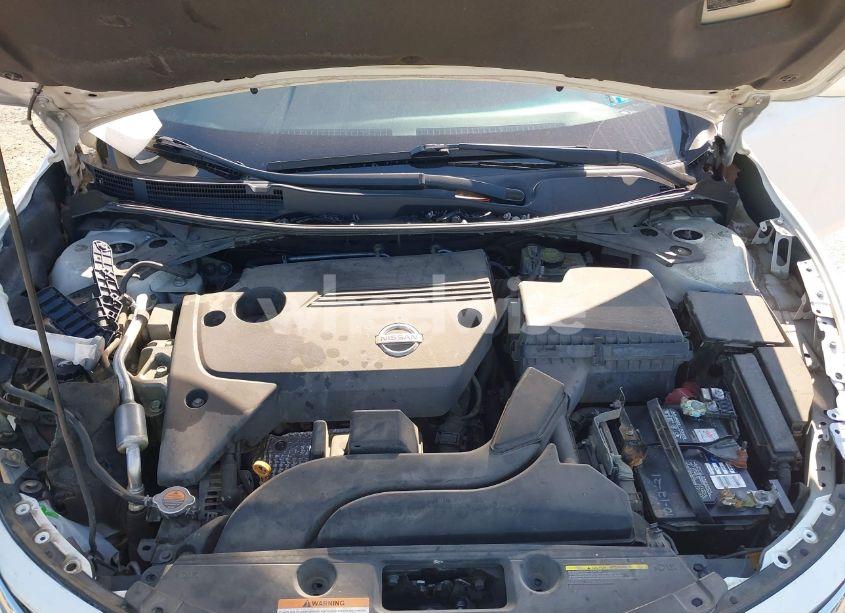 Photo 10 of 2015 Nissan Altima 2.5/2.5 S/2.5 SL/2.5 SV (VIN 1N4AL3AP7FN330826)