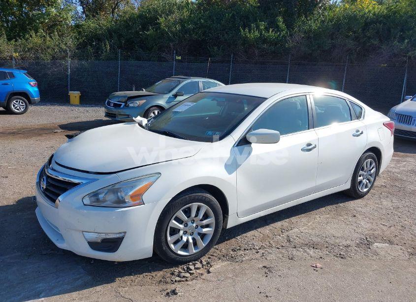 Photo 2 of 2015 Nissan Altima 2.5/2.5 S/2.5 SL/2.5 SV (VIN 1N4AL3AP7FN330826)