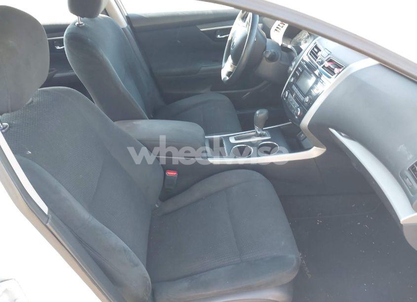 Photo 5 of 2015 Nissan Altima 2.5/2.5 S/2.5 SL/2.5 SV (VIN 1N4AL3AP7FN330826)