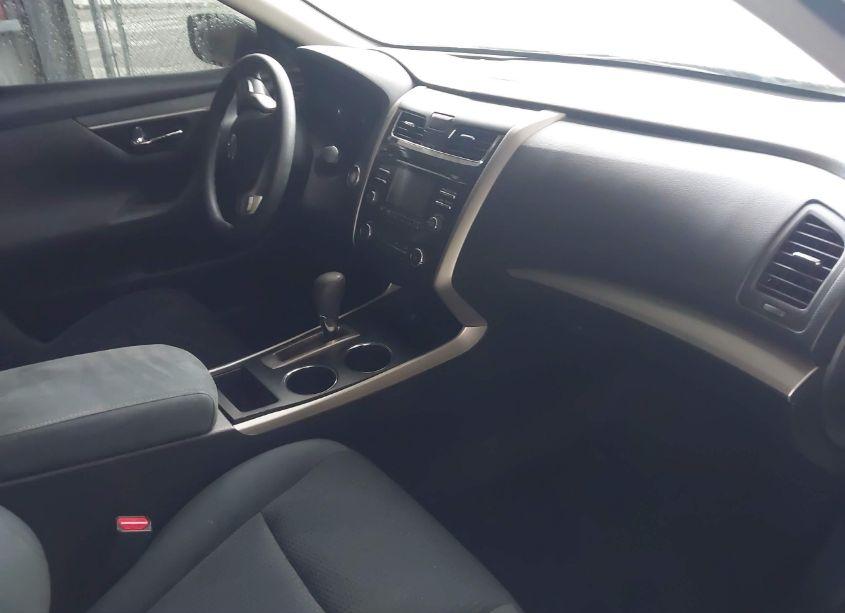 Photo 5 of 2015 Nissan Altima 2.5 S (VIN 1N4AL3AP7FN333077)