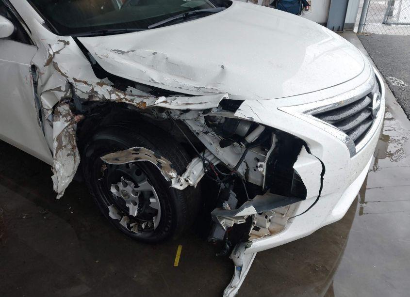 Photo 6 of 2015 Nissan Altima 2.5 S (VIN 1N4AL3AP7FN333077)