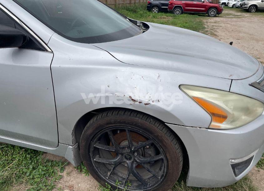 Photo 6 of 2015 Nissan Altima 2.5/S/SV/SL (VIN 1N4AL3AP7FN348629)