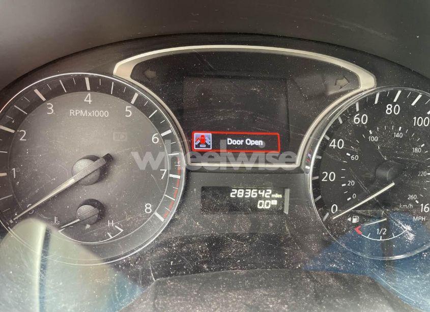 Photo 7 of 2015 Nissan Altima 2.5/S/SV/SL (VIN 1N4AL3AP7FN348629)