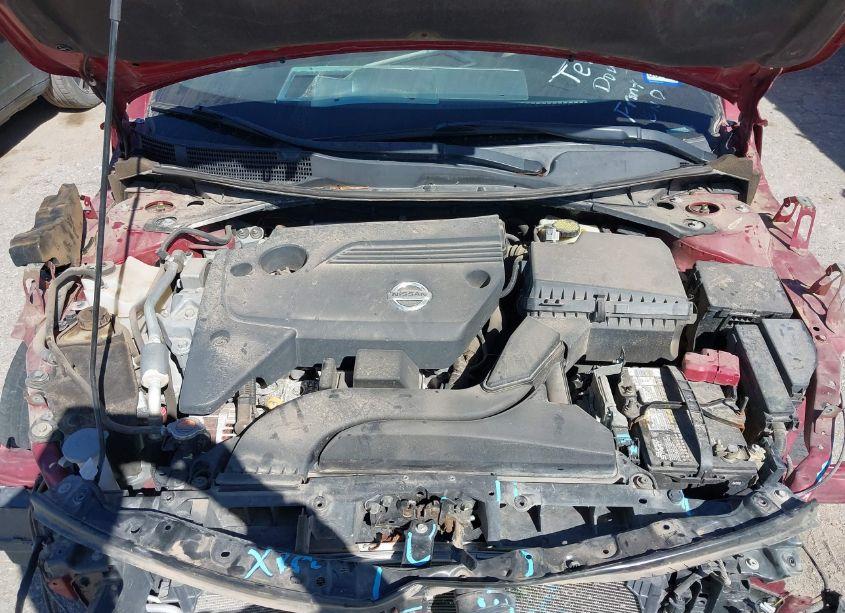 Photo 10 of 2015 Nissan Altima 2.5 S (VIN 1N4AL3AP7FN350901)