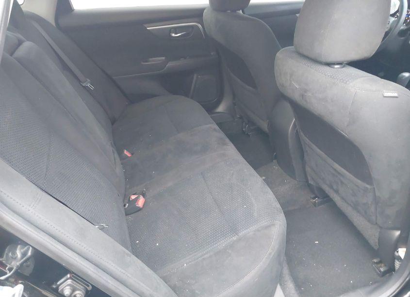 Photo 8 of 2015 Nissan Altima 2.5 S (VIN 1N4AL3AP7FN356407)