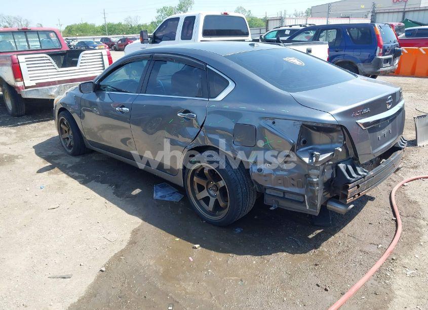 Photo 3 of 2015 Nissan Altima 2.5/2.5 S/2.5 SL/2.5 SV (VIN 1N4AL3AP7FN359744)