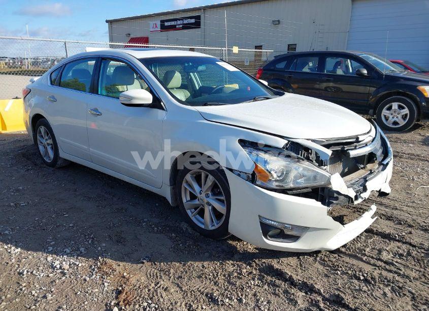 2015 Nissan Altima 2.5 SL (VIN 1N4AL3AP7FN363485) main photo