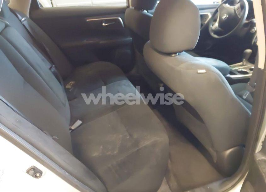 Photo 8 of 2015 Nissan Altima 2.5 S (VIN 1N4AL3AP7FN377810)