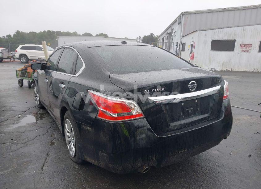 Photo 3 of 2015 Nissan Altima 2.5/2.5 S/2.5 SL/2.5 SV (VIN 1N4AL3AP7FN379301)