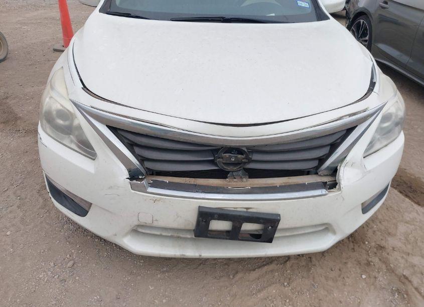 Photo 6 of 2015 Nissan Altima 2.5 S (VIN 1N4AL3AP7FN388967)