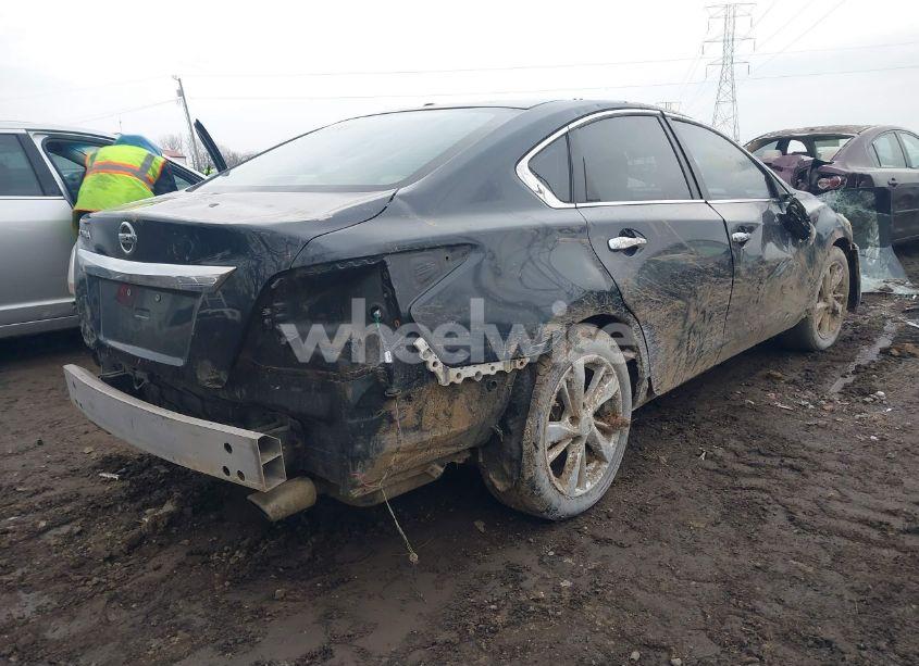 Photo 4 of 2015 Nissan Altima 2.5 SL (VIN 1N4AL3AP7FN860164)