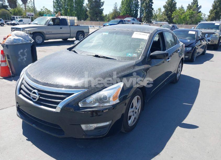 Photo 6 of 2015 Nissan Altima 2.5 S (VIN 1N4AL3AP7FN873559)