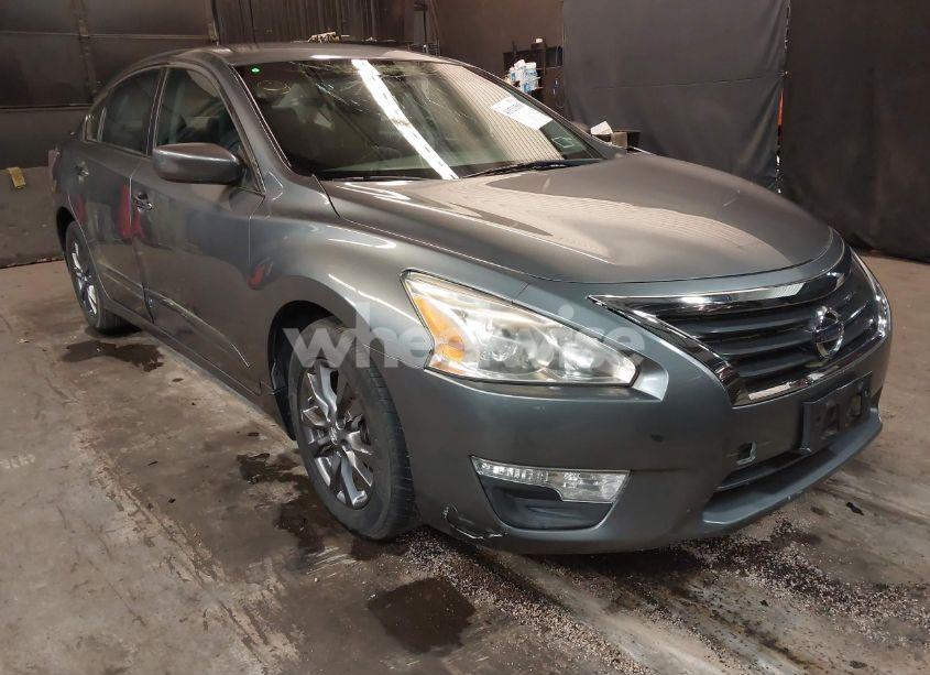 2015 Nissan Altima 2.5 S (VIN 1N4AL3AP7FN893956) main photo