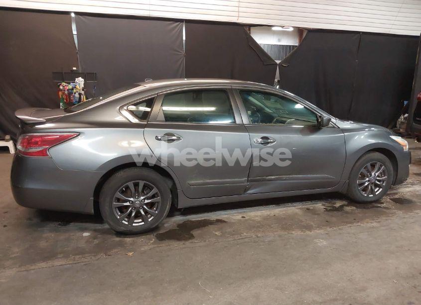 Photo 13 of 2015 Nissan Altima 2.5 S (VIN 1N4AL3AP7FN893956)