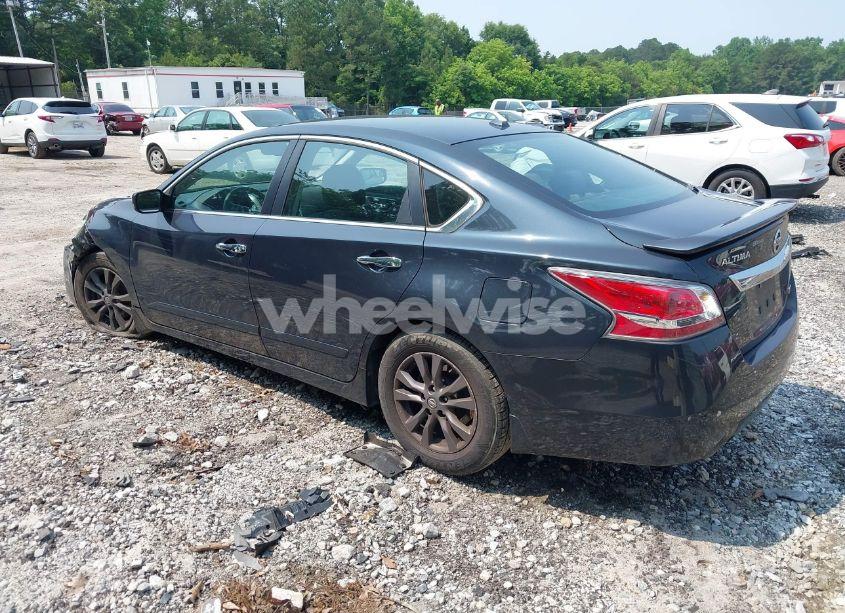 Photo 3 of 2015 Nissan Altima 2.5 S (VIN 1N4AL3AP7FN902090)