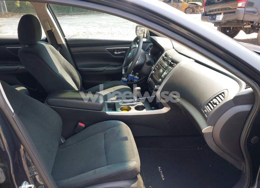 Photo 5 of 2015 Nissan Altima 2.5 S (VIN 1N4AL3AP7FN902090)
