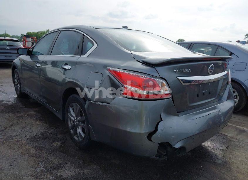 Photo 3 of 2015 Nissan Altima 2.5 S (VIN 1N4AL3AP7FN908374)
