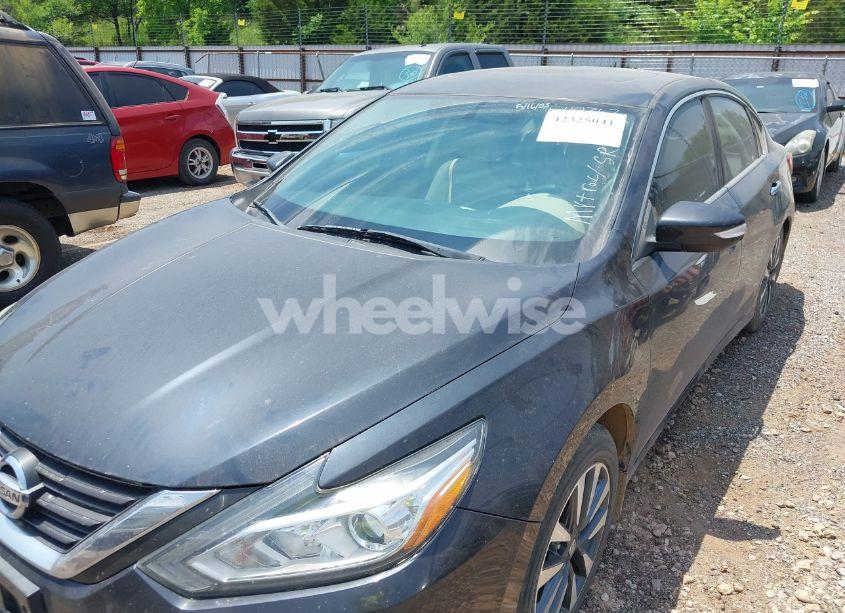 Photo 6 of 2016 Nissan Altima 2.5 SL (VIN 1N4AL3AP7GC110762)