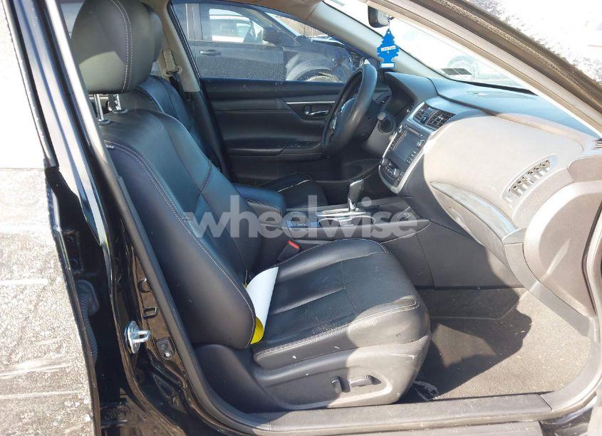 Photo 5 of 2016 Nissan Altima 2.5 SL (VIN 1N4AL3AP7GC114696)